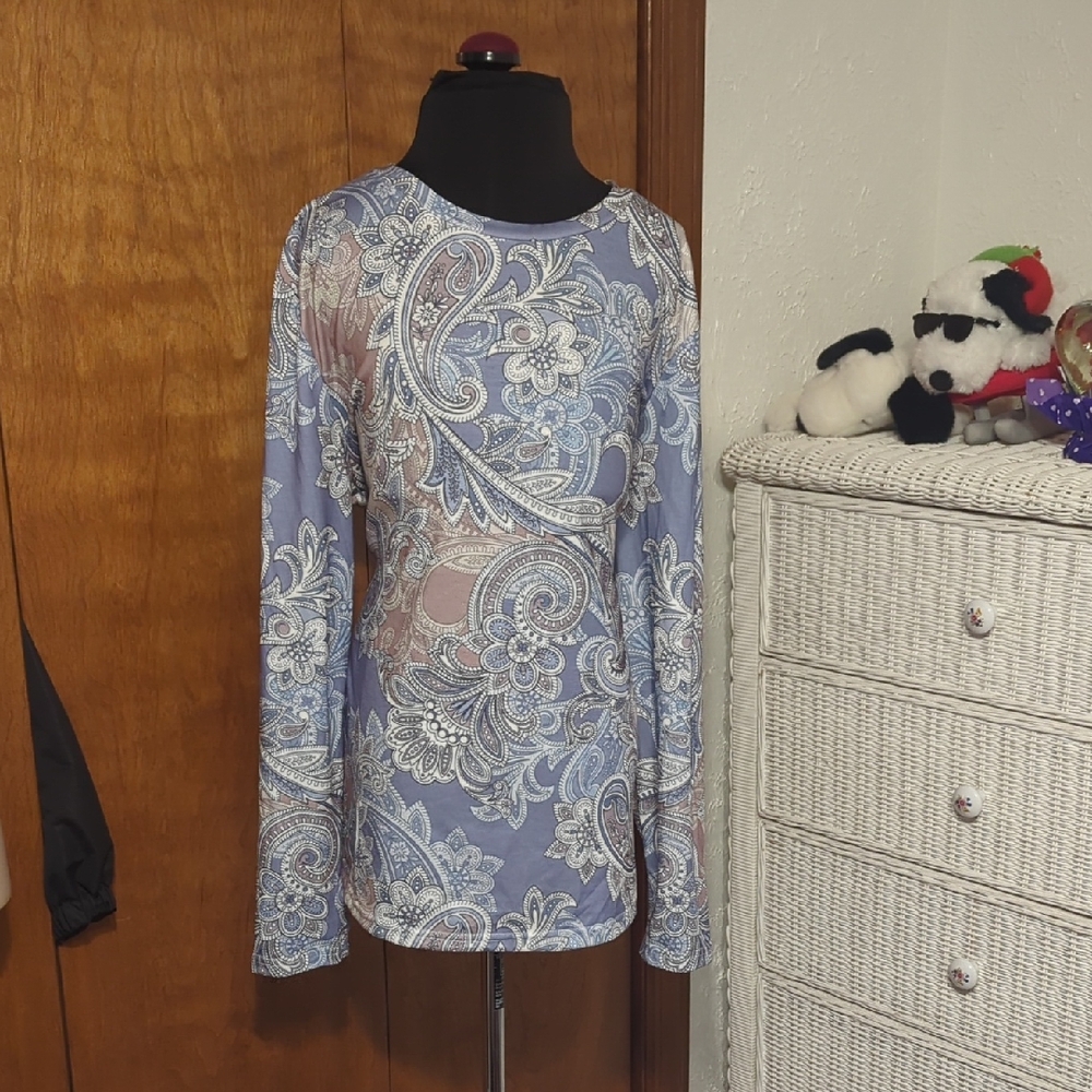 Elegant Paisley Long Sleeve Top - Blue and White